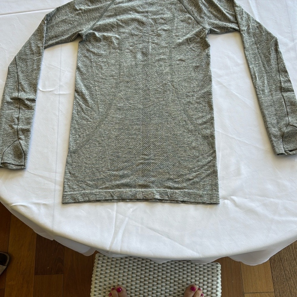 Lululemon Gray Long Sleeve Swiftly